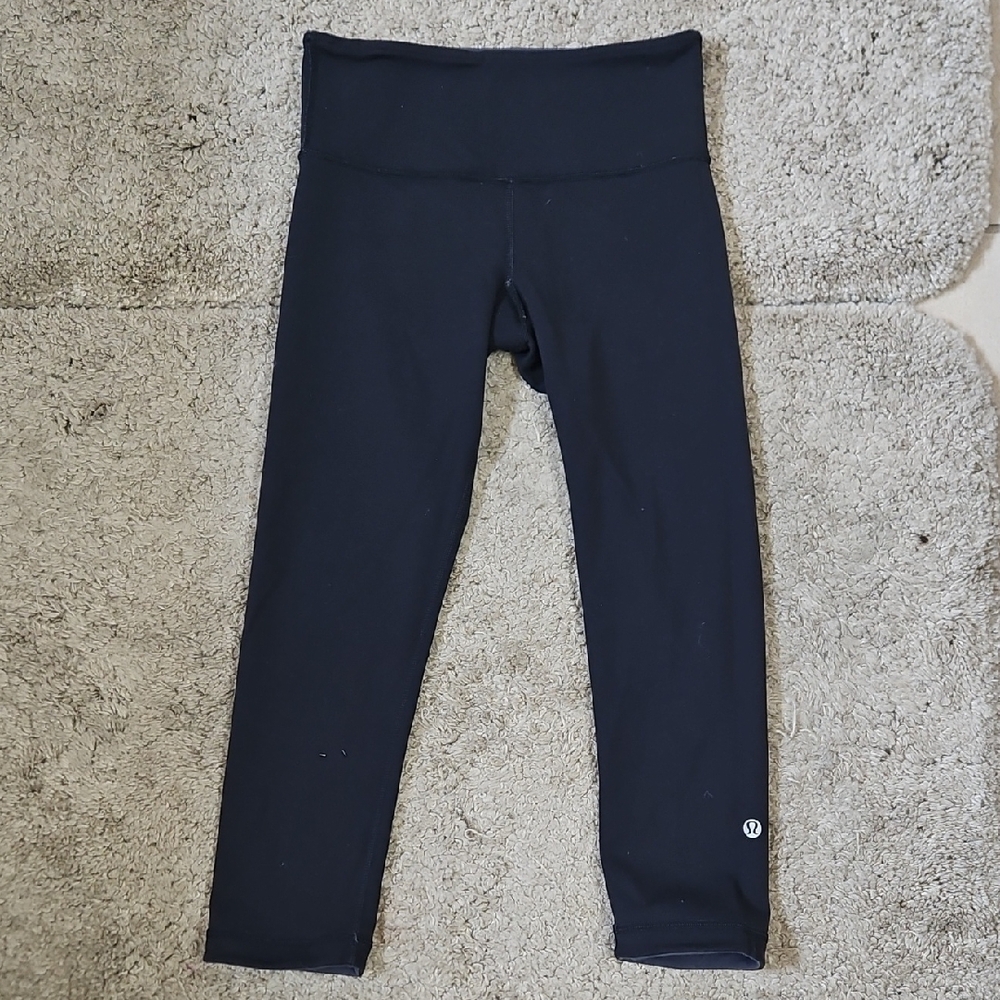 Lululemon Wunder Under Crop Reversible Black to Grey - Picture 6 of 8